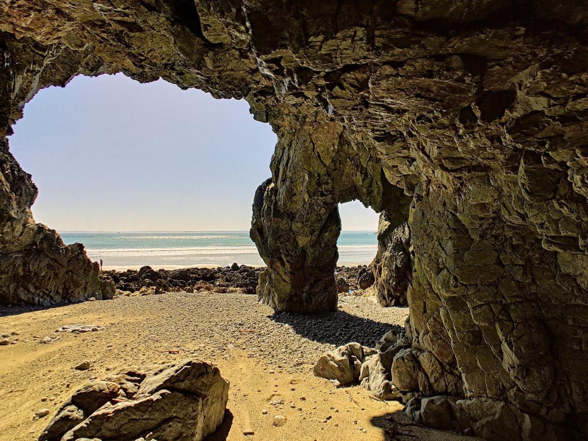 فيلا Maison En Pierres Proche Plage Goulien - Ideal Surf Et Randonnee - Fr-1-370-59 كروزون المظهر الخارجي الصورة